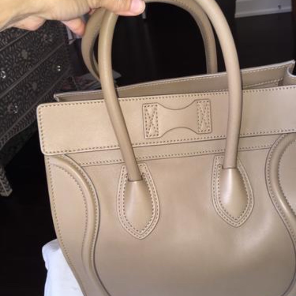 Celine - Picture 4 of 4